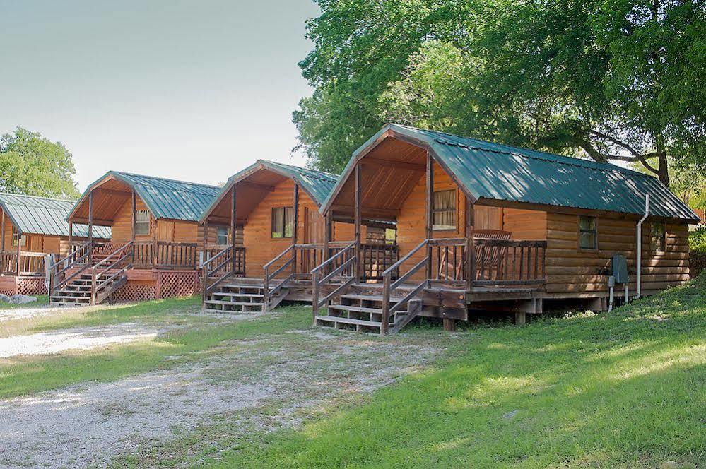 The Summit Vacation And Rv Resort New Braunfels Exterior photo